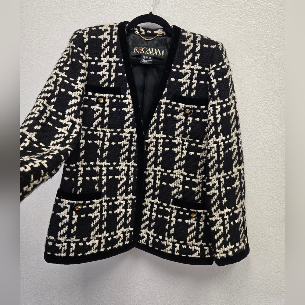 Escada Black and Cream Tweed Blazer